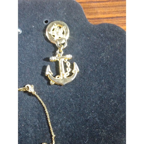 Anchor Shaped Enameled Earrings & Anchor Hook Fishing Boat Bracelet Golden - Picture 10 of 13